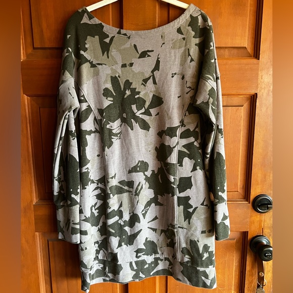 Lole womens size L sweatshirt tunic - Picture 2 of 5